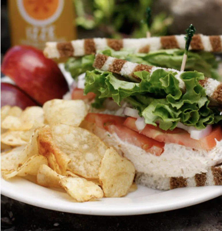 Daily Harvest Cafe food